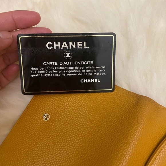 Chanel Compact wallet - Picture 15 of 16